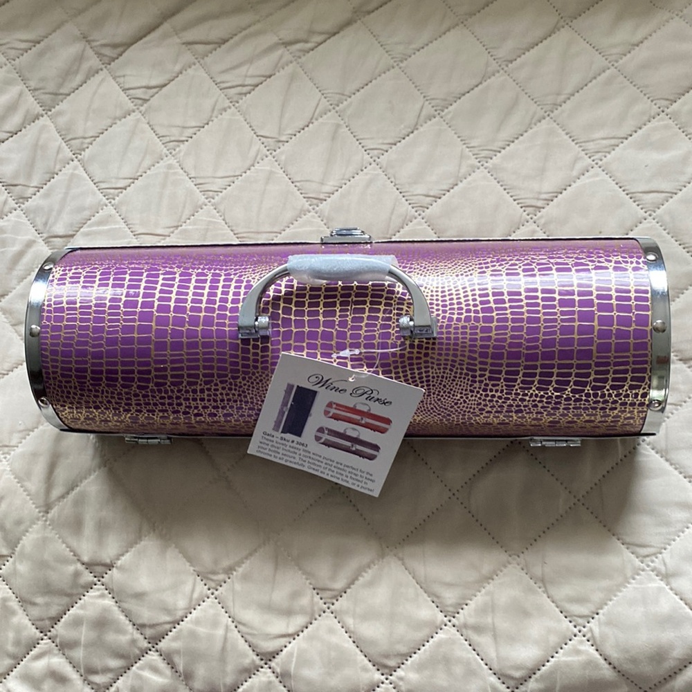 Wine Purse by Primeware. New in box with tags.